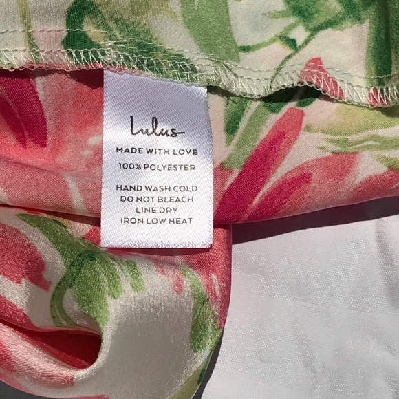 Lulus floral print cowl tank-medium-NWT - Picture 7 of 10